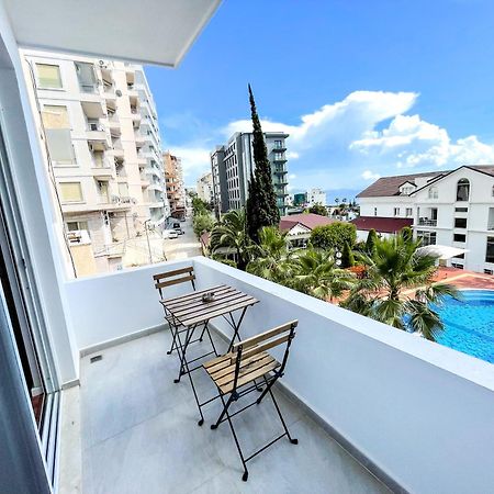 Hotel Andrea Sarande Exterior photo